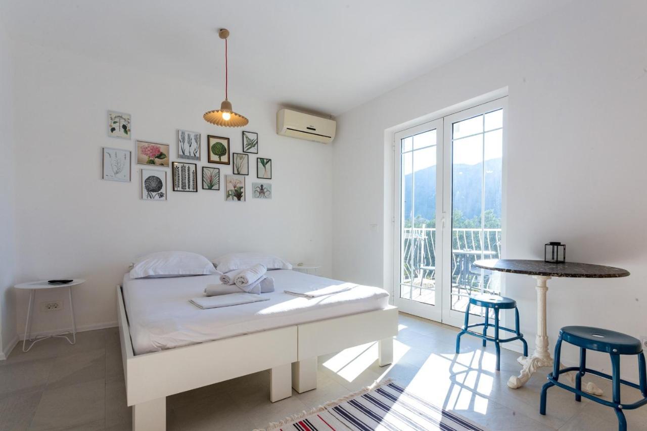 Apartments And Rooms By The Sea Slano, Dubrovnik - 8737 Екстер'єр фото